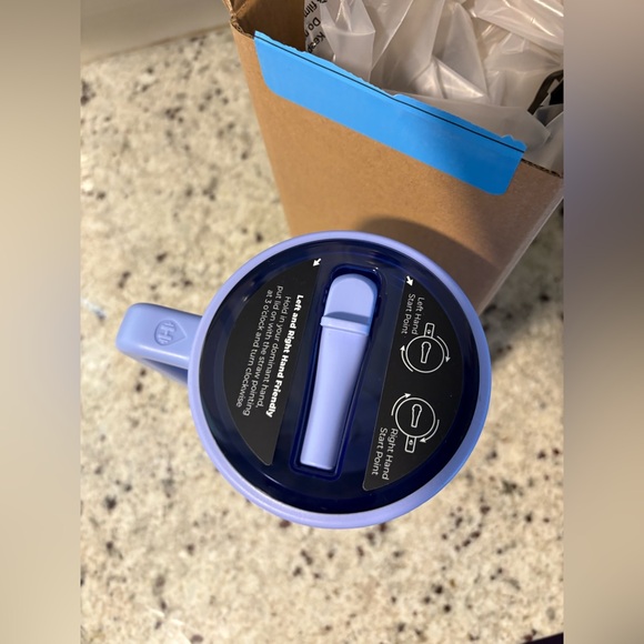 NWT 40oz HydroJug (Peri) - Picture 3 of 8